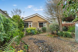 Silver Street Chacombe